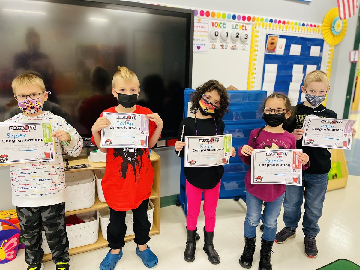 Kindergarten and first grade students are participating in the <a href="/bookitprogram/">The BOOK IT! Program</a> this school year. Congratulations to all of the students who completed their October reading challenge! Enjoy your free personal pan pizza at <a href="/pizzahut/">Pizza Hut</a> 🍕📚 #KOproud