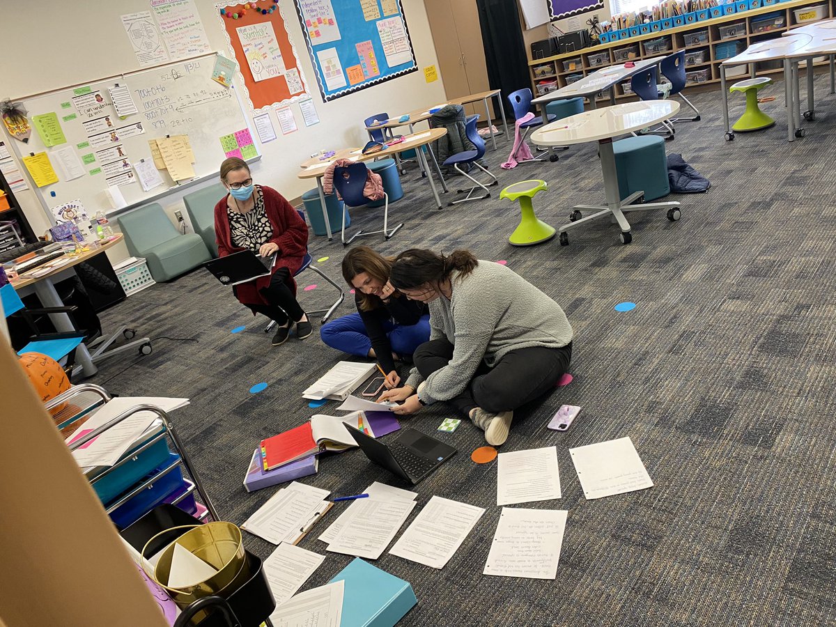 Melanie Roberson (@mrsroberson_52) on Twitter photo Look what I walked in to!!!!! 2nd grade teachers analyzing UoS running records. #thisissoawesome <a href="/C_E_Dellinger/">CarrieDellinger</a> <a href="/SparksElemFISD/">Sparks Elementary</a> @Shelley35337511 <a href="/missparrent/">Abby Parrent</a> @Alynewk <a href="/vickykbass/">Vicky Bass</a> Look what I walked in to!!!!! 2nd grade teachers analyzing UoS running records. #thisissoawesome <a href="/C_E_Dellinger/">CarrieDellinger</a> <a href="/SparksElemFISD/">Sparks Elementary</a> @Shelley35337511 <a href="/missparrent/">Abby Parrent</a> @Alynewk <a href="/vickykbass/">Vicky Bass</a>