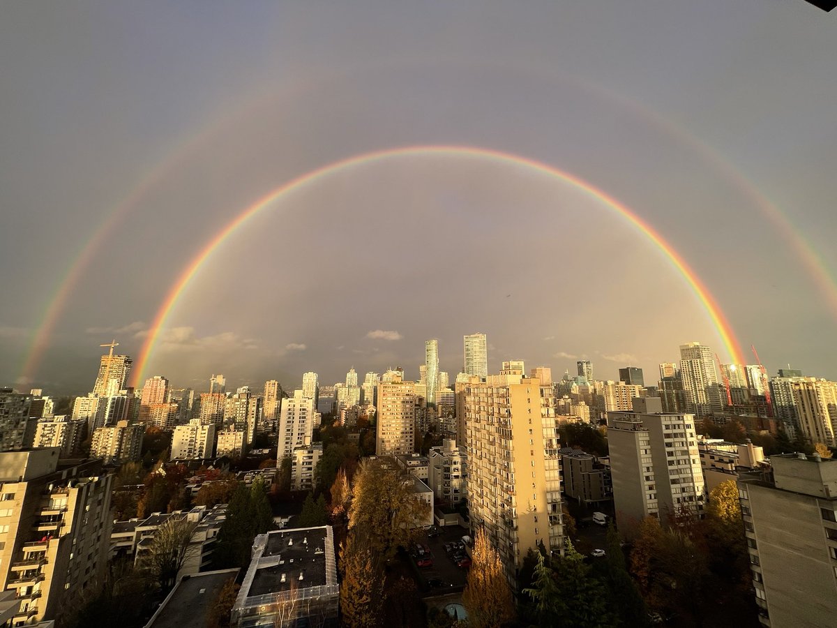 margethier's tweet photo. Double rainbow, Vancouver style. https://t.co/eUctKOBaKi