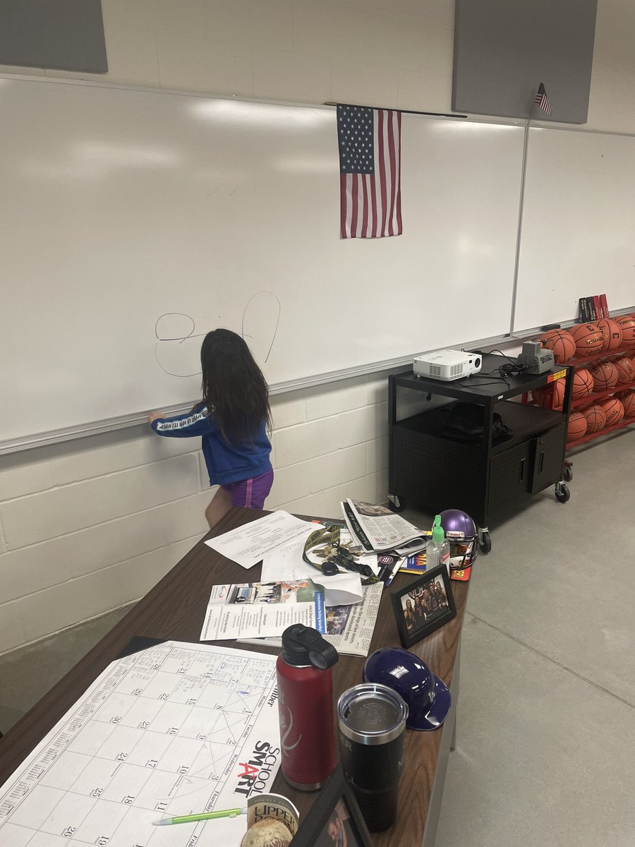 Coach_Neubauer's tweet photo. Sis LOVES playing in my classroom ! Pretty sure she likes being a teachers kid ๐ Itโs not an exaggeration at all when they say teachers kids literally grow up in your schoolโฆ #PiperRae https://t.co/g5WLi9QLXc