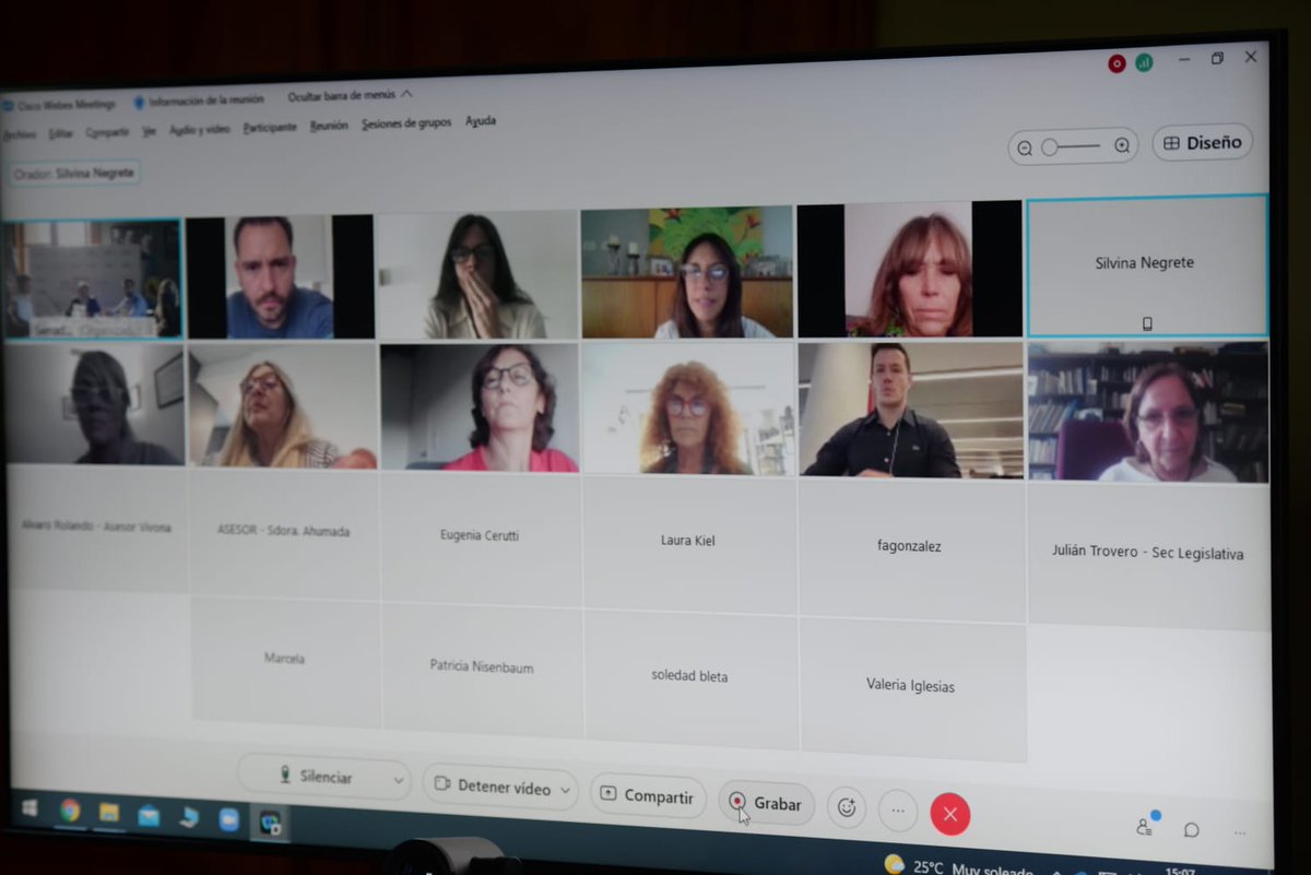✅ Celebramos una reunión de la Comisión de Educación en la cuál debatimos y escuchamos a diversos especialistas en materia de Educación Emocional.