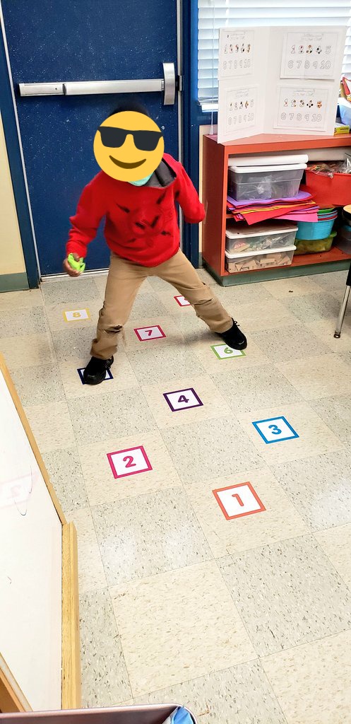jgivens75's tweet image. Movement and math...these kinders have got mad hops! #hopscotchmath #hoptoit #madhops #makelearningfun #kinestheticlearning #mathresource #halethorpees @JillACarter1 @L_DeDeo