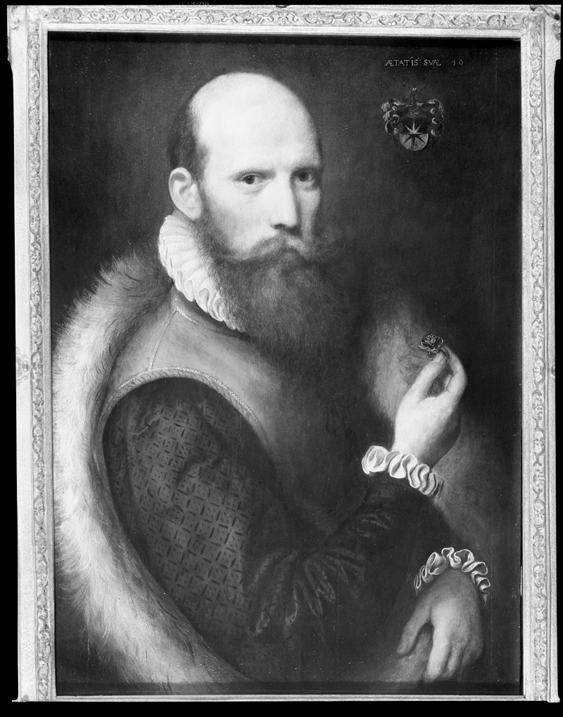 harvard_artbot's tweet photo. Antonis Mor, Portrait of a Man, 16th century https://t.co/lSPD9Yi1TA #harvardartmuseums #antonismor https://t.co/pWnwXxNWOV