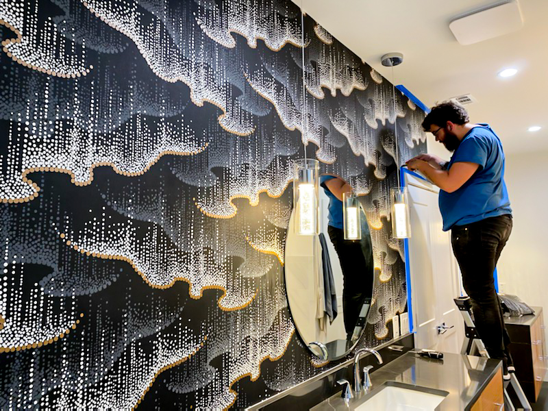 Okay, but let's address this real quick, 
HOW gorgeous is this wallpaper that we installed today? I cannot get over how pretty it is! 

#Dallas #dallasbusiness #Wallpapers #interiordecor #interiordesign #BathroomInspiration #DFW