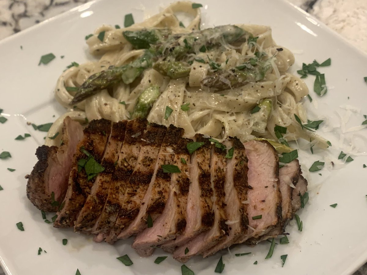 LAB019's tweet photo. Grilled Kurobuta pork loin from @snakeriverfarms served with @Pappardelles cracked black pepper fettuccine topped w/sautéed asparagus garlic cream sauce https://t.co/7II1eDRtO4