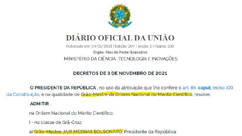 taliriapetrone's tweet photo. Bolsonaro concedeu o título de Grão Mestre da Ordem Nacional do Mérito Científico para... ele mesmo.
Achei que ele fosse contra a ciência, a pesquisa e favor de negacionismos... https://t.co/TRB2x8ESWb
