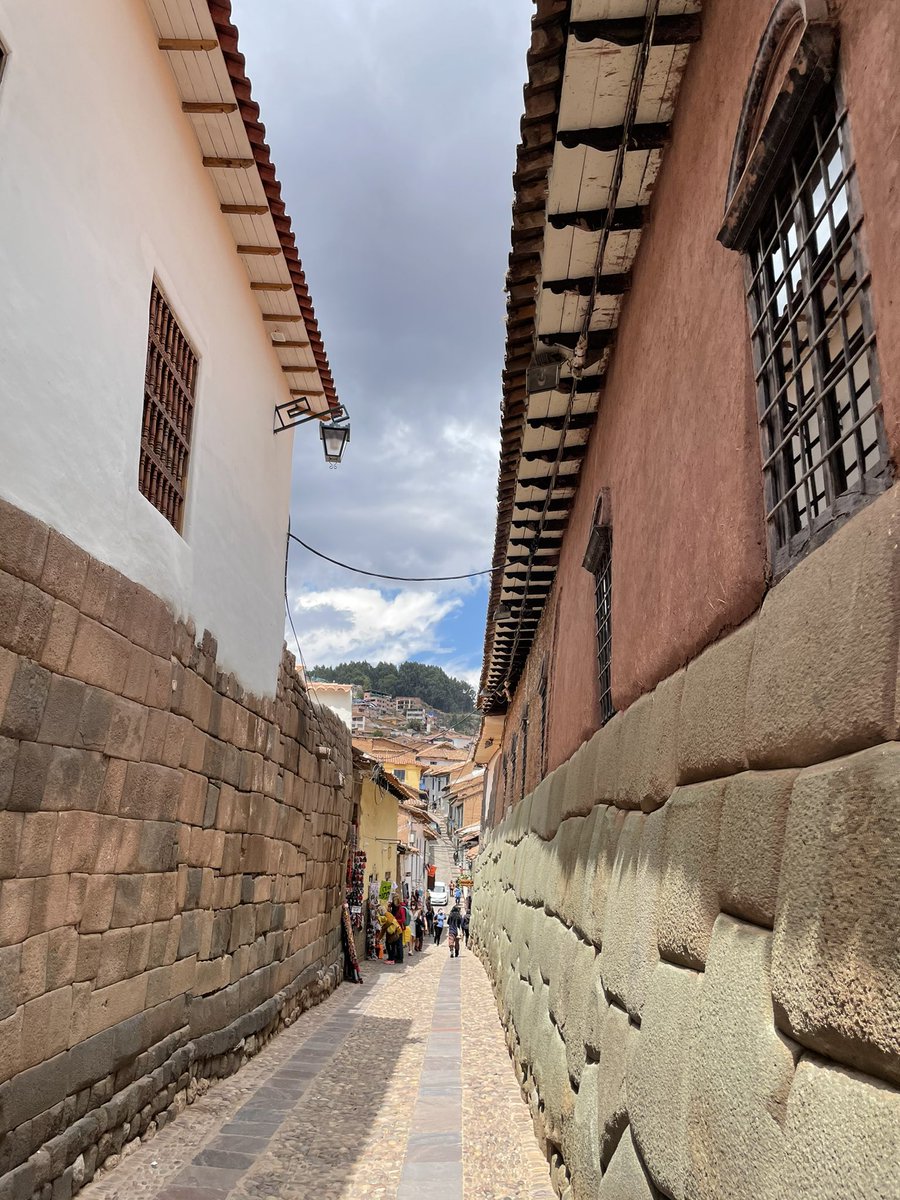 humanoidleb's tweet photo. Cusco, Peru 🇵🇪 - the previous capital of the Incan Empire

potent vibes https://t.co/uRLORKEKa6