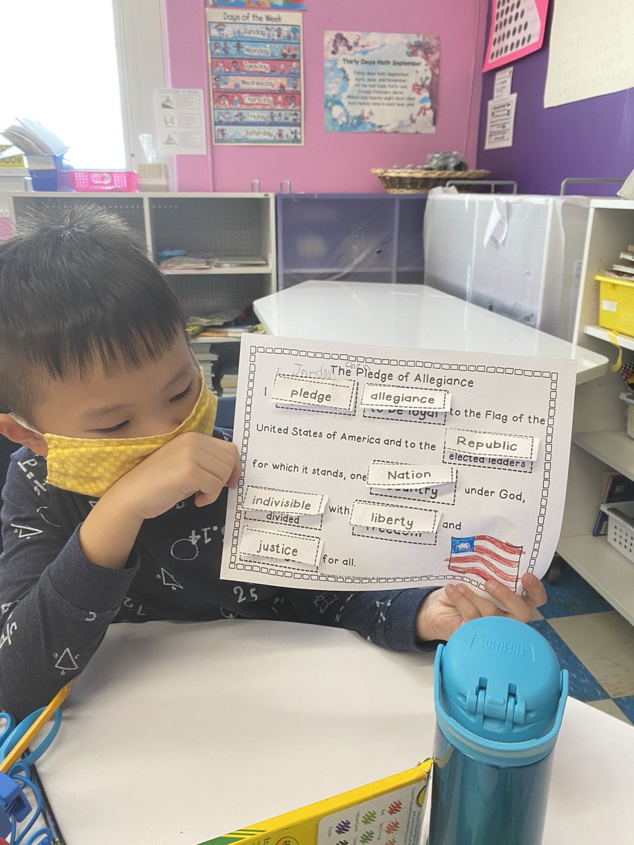 miss__ward's tweet photo. Today we had so much fun learning about the Pledge of Allegiance! 🇺🇸❤️ https://t.co/oMLrze6xJx