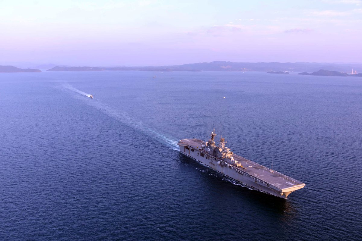 USPacificFleet's tweet photo. Forward-deployed #USNavy amphibious assault ship #USSAmerica (LHA 6) and Japan Maritime Self-Defense Force's #JSIse (DDH 182) lead integrated training with Sasebo-based JMSDF ships: https://t.co/KO4FKxEGMD #NavyPartnerships https://t.co/9UagbrJpRM