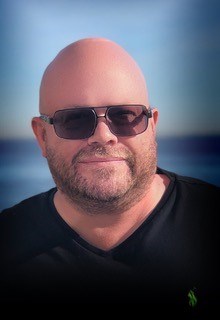 For November's client spotlight, meet Stuart Crichton: an outstanding songwriter, producer, and audio mixer who's worked on multiple Grammy Award-nominated projects throughout his 33-year career. sostrin.com/articles/sostr…