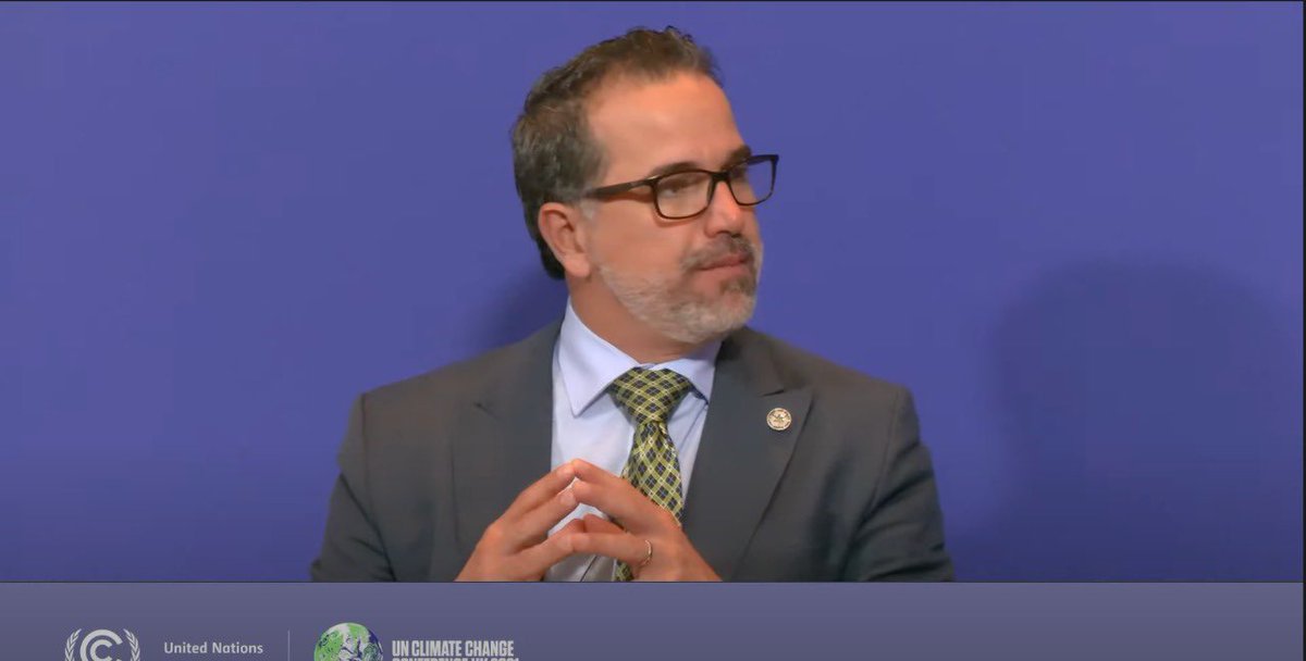 #COP26  | El Ministro <a href="/GustavoManriq_M/">Gustavo Manrique M.</a> participó en el panel “La financiación como medio para la justicia climática no deja a nadie atrás”, donde se trató sobre los desafíos que las comunidades locales enfrentan y como el apoyo internacional es necesario para superar los mismos.