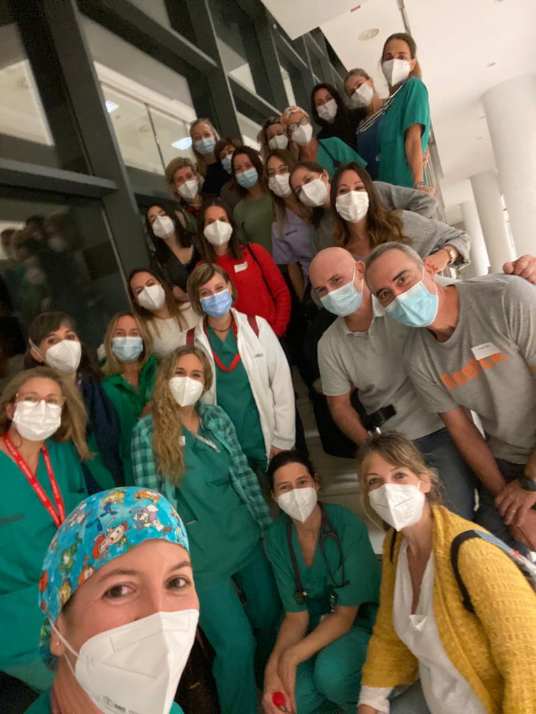 SiMuLaFe (@simulacionlafe) on Twitter photo Excelentes tardes de conocimientos y anticipación en el IX Curso de Cuidados en Anestesia y Reanimación del Paciente Pediátrico de Formación Continuada para Enfermer@s. Magníficas docentes y fantástic@s alumn@s!!. <a href="/HospitalLaFe/">HospitalLaFe</a> <a href="/sosniababs/">Sonia Garcés Sánchez</a> <a href="/anavivasbros/">Ana Vivas</a> Excelentes tardes de conocimientos y anticipación en el IX Curso de Cuidados en Anestesia y Reanimación del Paciente Pediátrico de Formación Continuada para Enfermer@s. Magníficas docentes y fantástic@s alumn@s!!. <a href="/HospitalLaFe/">HospitalLaFe</a> <a href="/sosniababs/">Sonia Garcés Sánchez</a> <a href="/anavivasbros/">Ana Vivas</a>