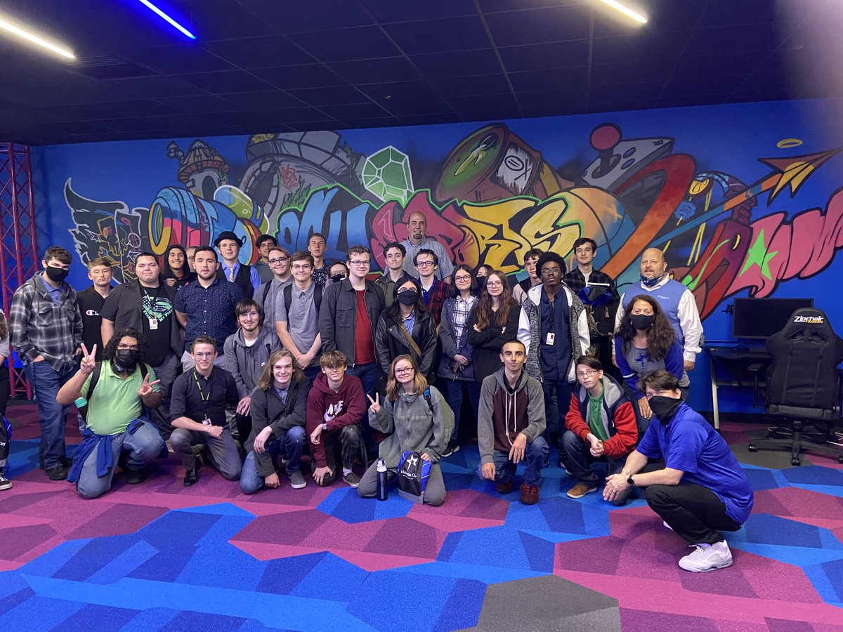eoctech's tweet photo. EOC Tech Web/3-D students recently visited Oklahoma City University's 3D Animation Program. They had a chance to tour campus departments and chat with faculty members about career opportunities and skills required in the industry.
#EOCTech #EOCTechIguanas #CareerTechEd https://t.co/pyGFoObjgi