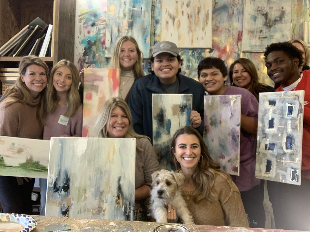 OnRiverTime's tweet photo. “Art washes away from the soul the dust of every day life.” ~ Pablo Picasso
💗A big thank you to Shannon Harris at Grace Gallery for hosting us with the Ascend kids from Big Oak Ranch! 🎨
What a blessing to come and paint!
#onrivertime #bigoakranch #ascend #gracegallery https://t.co/oJPBEldEmu