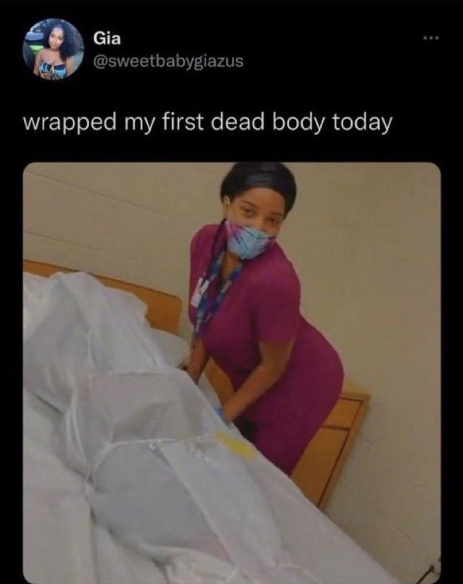 ᴛᴏɴʏ tweet media