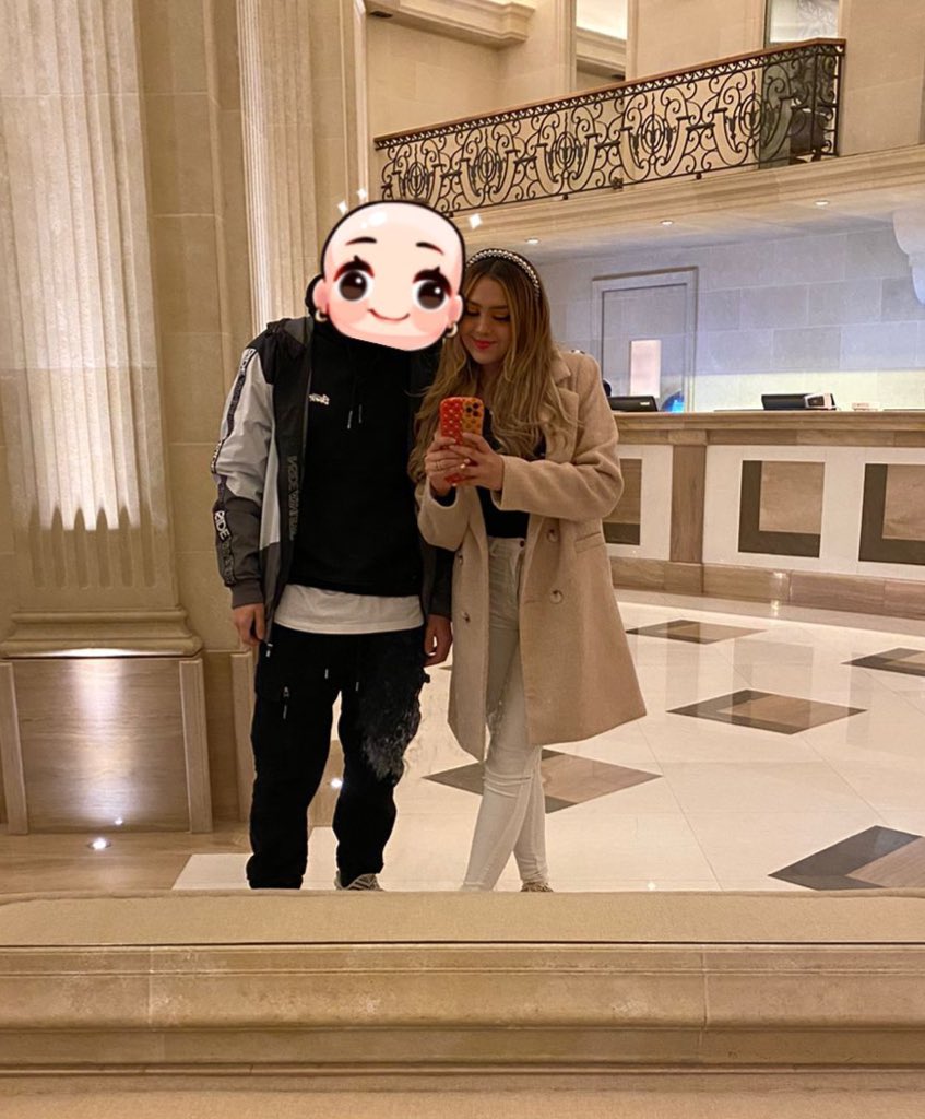 Mi foto con <a href="/aXoZerr/">aXo</a> 🖤🤍