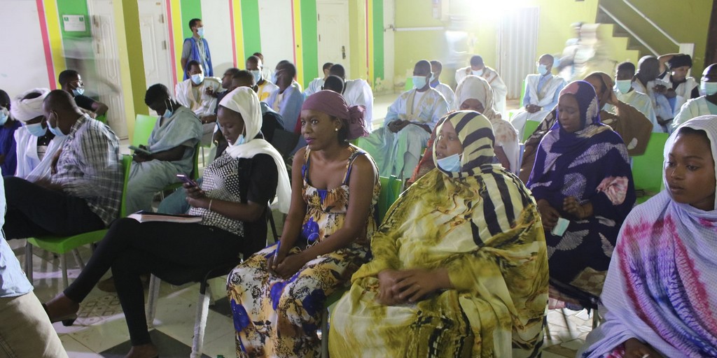 Radio_RJS's tweet photo. Après le lancement à Nouakchott, la caravane nationale de #RadioJeunesseSahel en #Mauritanie a fait une 2e étape le 26 octobre à Rosso. 
Les jeunes de la Wilaya de Trarza ont pu découvrir les contours de ce projet qui va leur offrir un espace d’échange et d’expression. https://t.co/VKkJMamisb