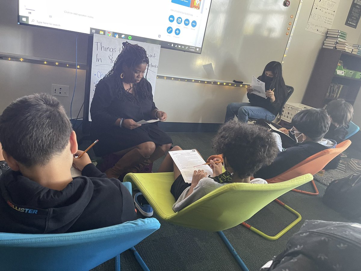 TheJMcG's tweet photo. Teamwork makes the dream work and supports kids right where they are! Check out this @PolkMSPanthers push-in small group during @coach_allen ELAR period! #SmallGroupsCanHappenInMS #CollectiveResponsibility https://t.co/sGGhYFDLk2