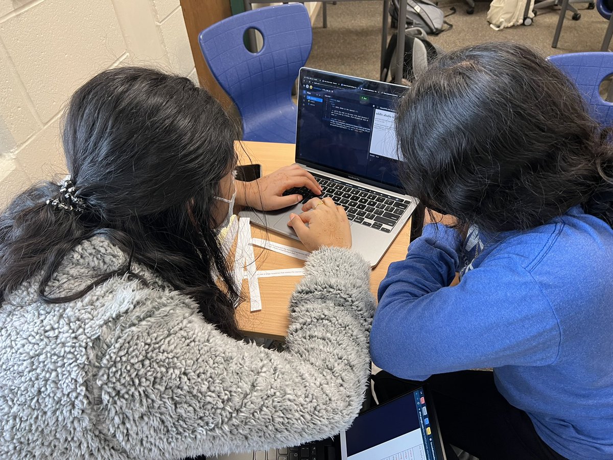 Girls Who Code NHS tweet media