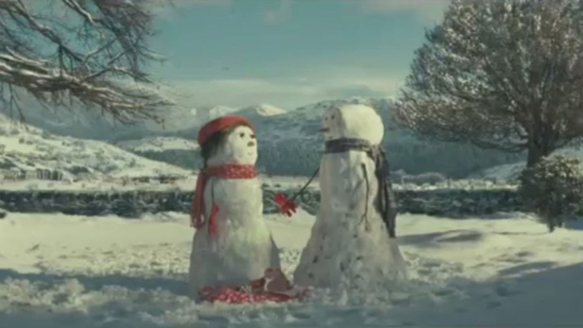 champagne67's tweet photo. @JohnLewisRetail The best John Lewis advert is Snowman’s Journey. Makes me cry every time ☃️ Perfect Christmas advert. https://t.co/MWSqcpjQ8y