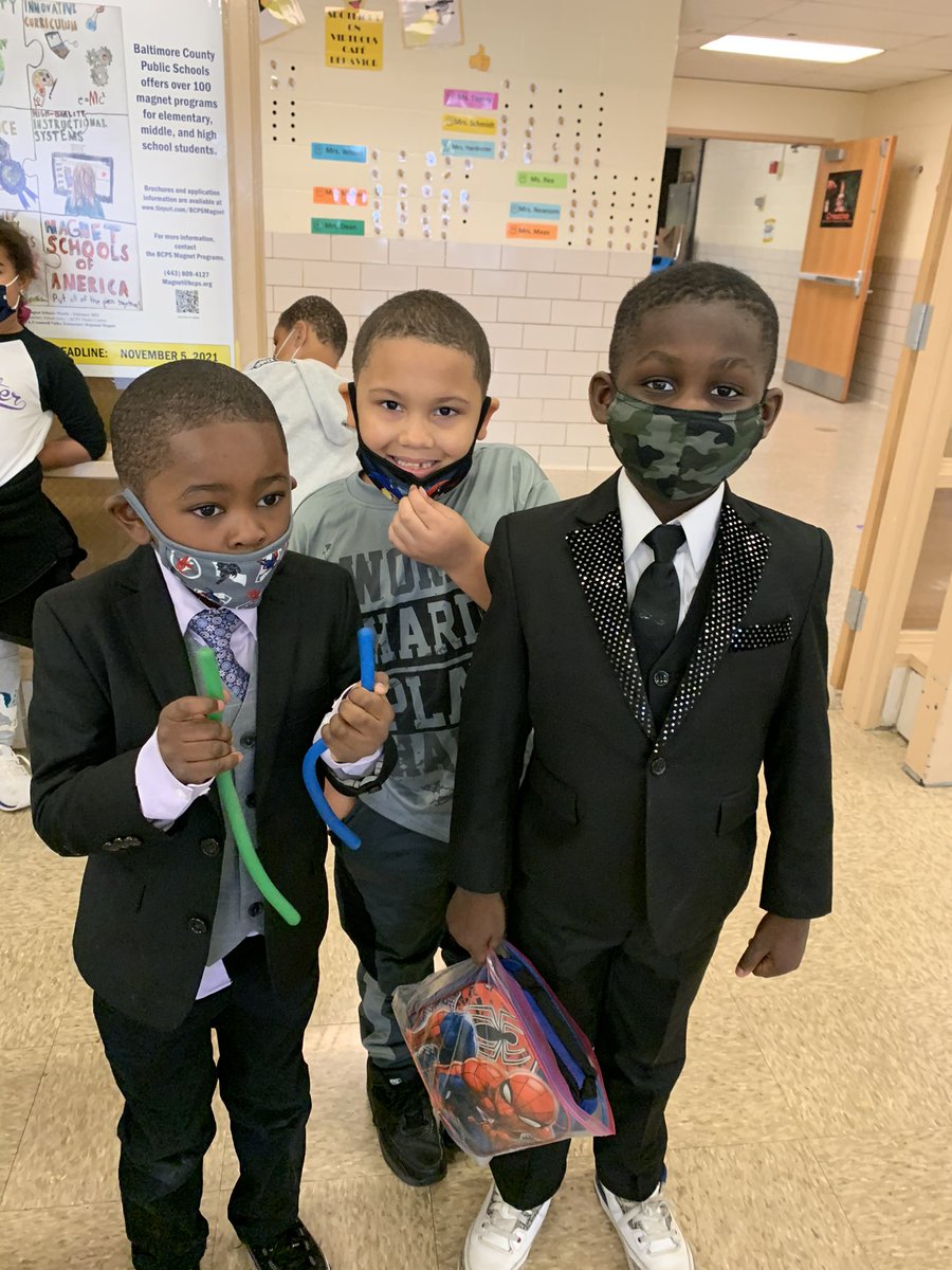 BedfordElem's tweet photo. Boys Dress For Success Day! Love our male role models and our young scholars! @waskoste @MrStewart_Music @sueweese https://t.co/BfTKb2BBiy