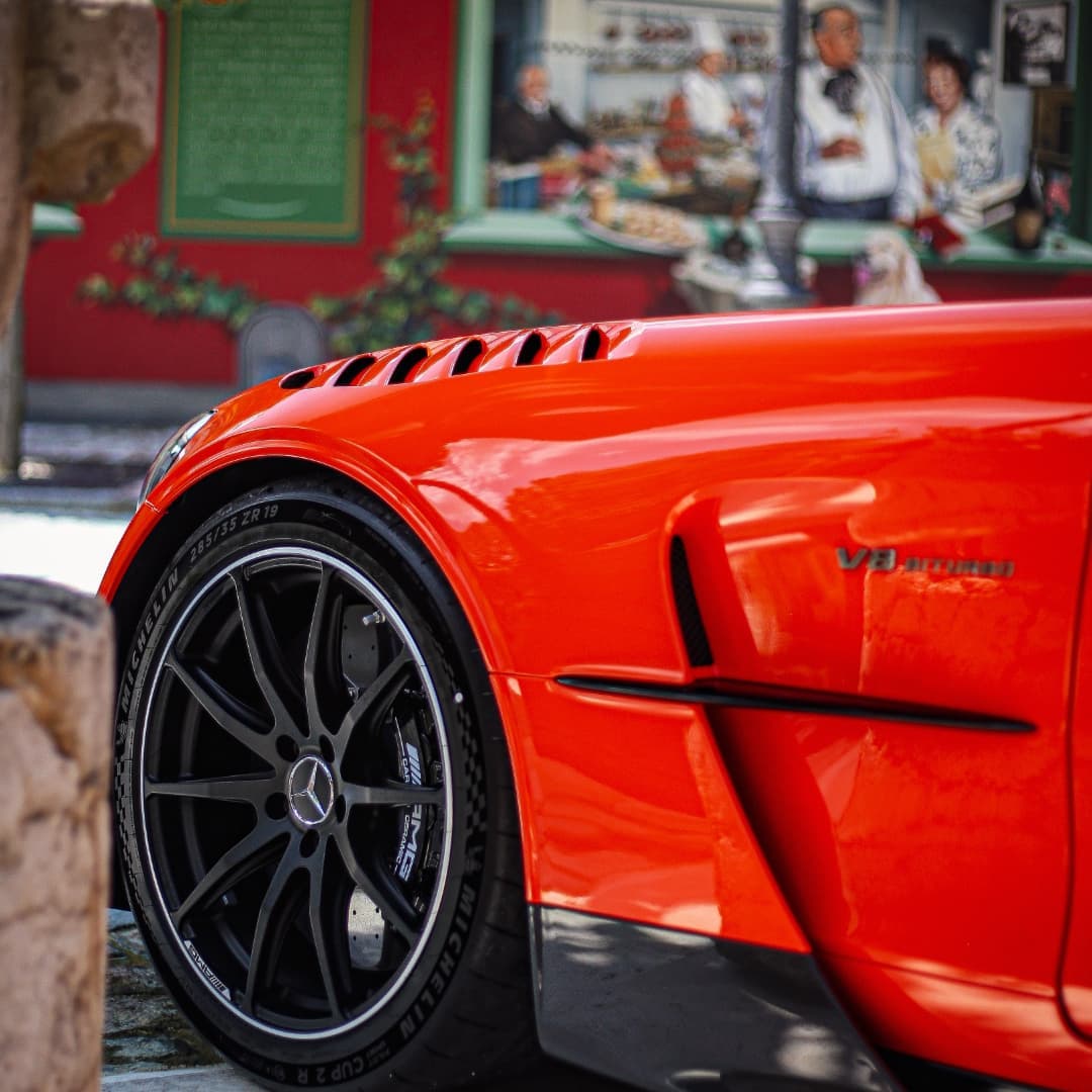 GermanCarScene's tweet photo. Brawny @MercedesAMG GT Black Series
π· IG lecarspotterlyonnais
#WingWednsday https://t.co/LHfIAoBj7P