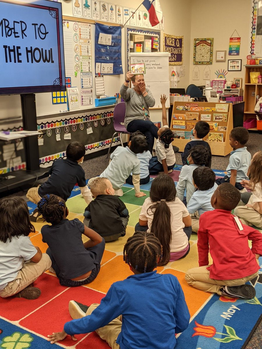 khawleyteach's tweet photo. This Kinder Team at @TownsellElem is straight 🔥🔥🔥! I love and learn from every opportunity I have to be in their presence!  They always ensure students receive intentional, data driven instruction and have fun doing it! @FollowMrsBrooks @MrsWhiteKinder @DrJillCarter https://t.co/y40Hf1n36i