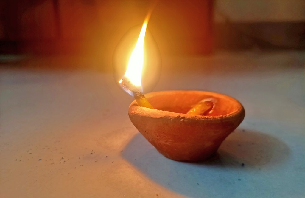 Raa__One's tweet photo. Happy Diwali 🪔 https://t.co/5eyyyp0Rlx