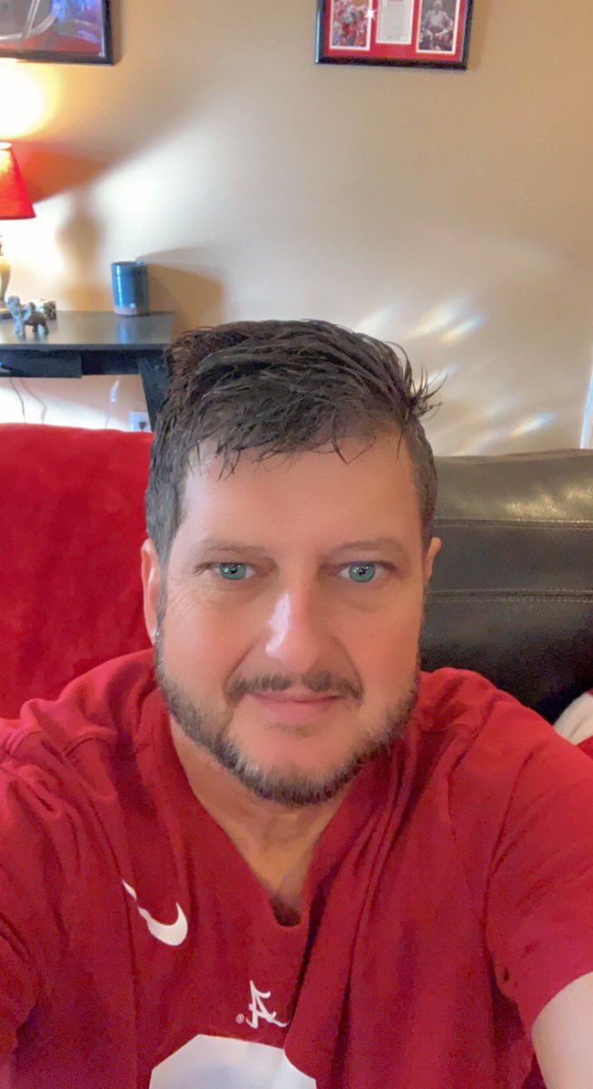 joeyecarroll's tweet image. 