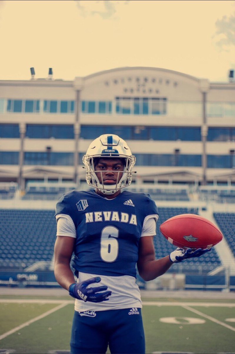 victorsnow13's tweet photo. I had a great visit at the university of Nevada and enjoyed the game vs UNLV thanks to @CoachChadSavage @NV_SClapham @thejoshhoover @Fig_3 @CoachGomez @FeltrimF @coffee_vincent @CTC4CHANGE https://t.co/PdWBQyroT9