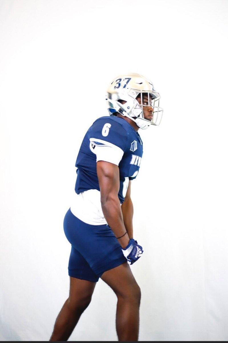 victorsnow13's tweet photo. I had a great visit at the university of Nevada and enjoyed the game vs UNLV thanks to @CoachChadSavage @NV_SClapham @thejoshhoover @Fig_3 @CoachGomez @FeltrimF @coffee_vincent @CTC4CHANGE https://t.co/PdWBQyroT9