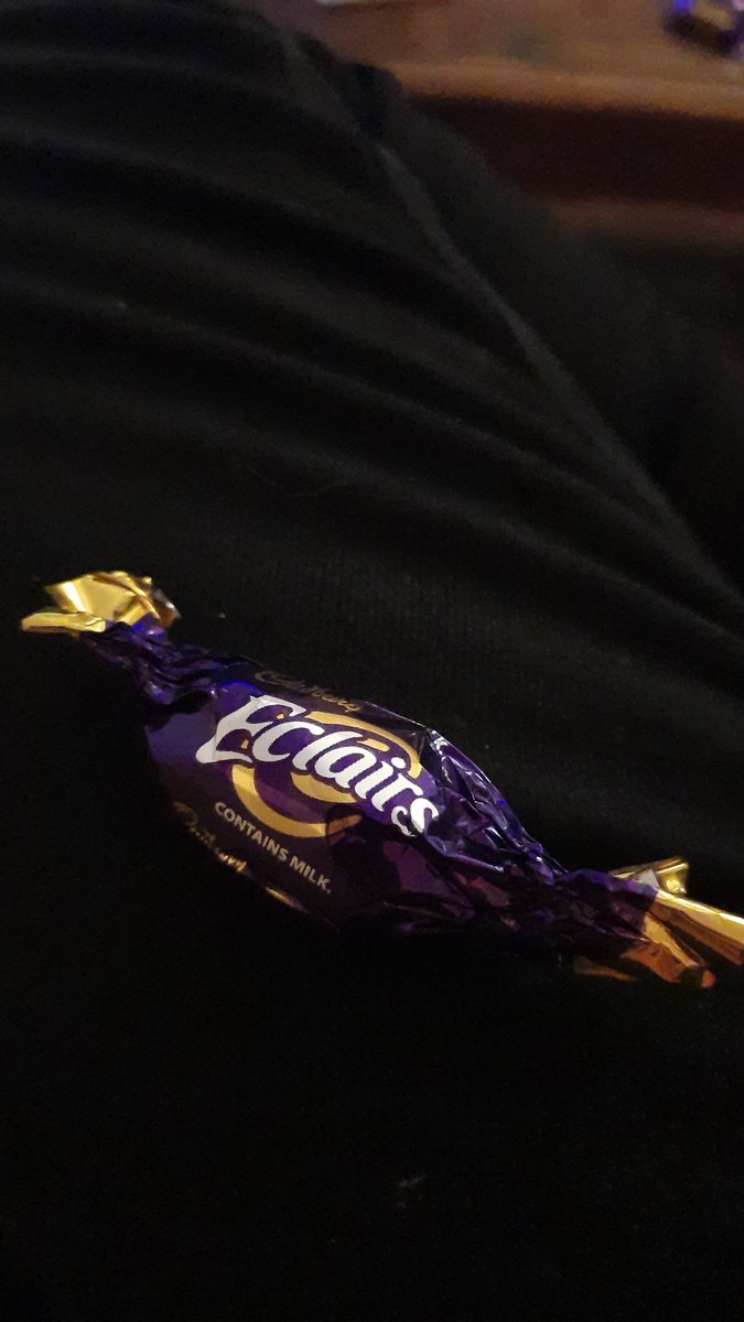 Devonsara's tweet image. Found a surprise and welcome random éclair  in our pre Christmas tub of  @CadburyUK Heroes. #Christmas2021