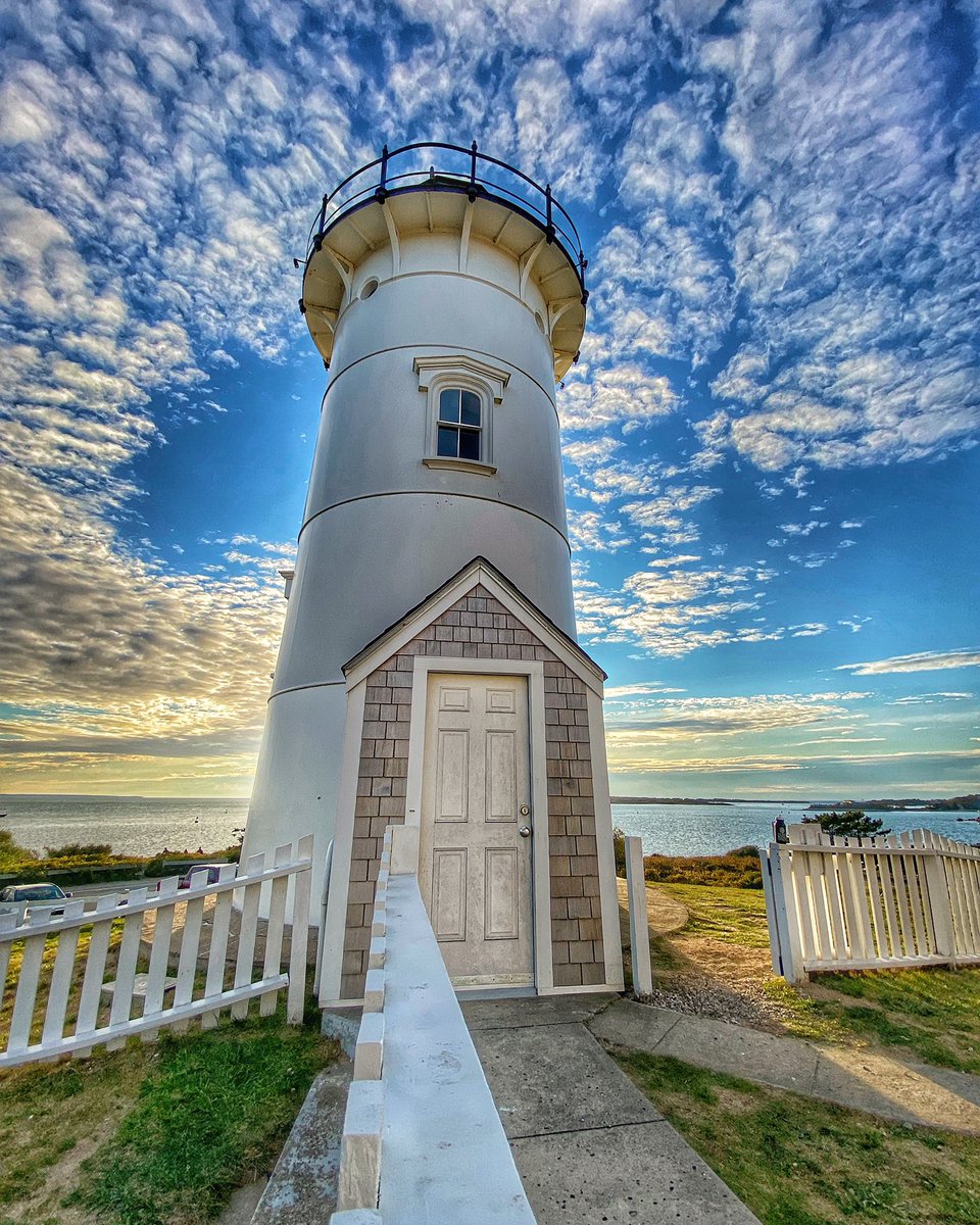 @DavidRFlower #nobskalighthouse #capecodMA #sunset