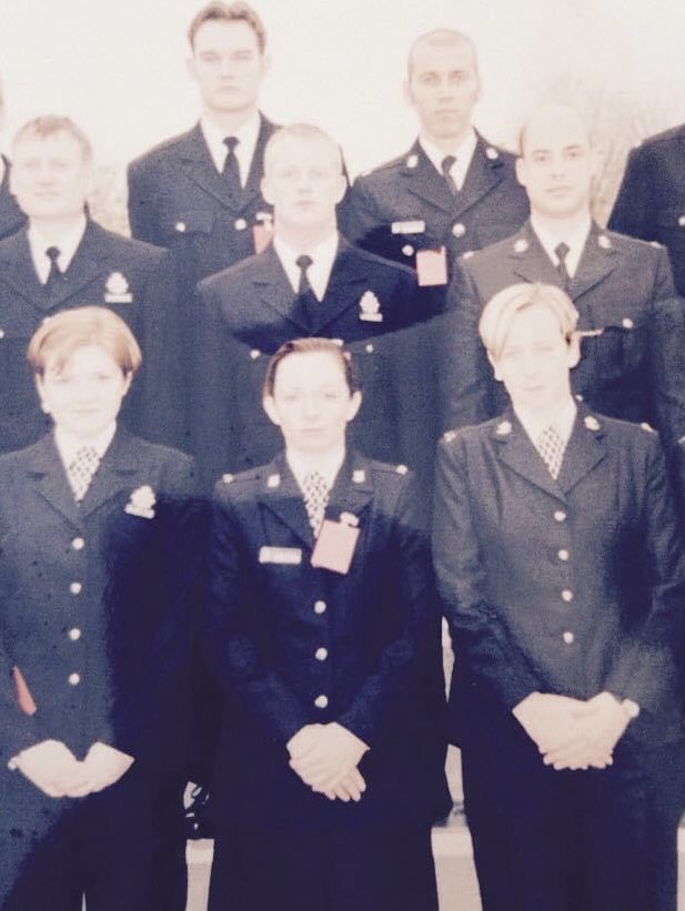 Katieque1861's tweet photo. 22 yrs ago I met this one at Bruche still thick as thieves xxx https://t.co/tysF0JYj1H