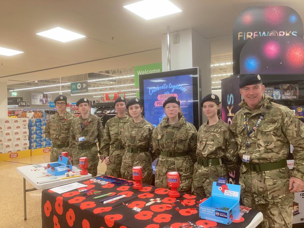 UtcwCcf's tweet photo. Extremely proud of @UTCWarrington Cadets who are out in our local community selling poppies. Thank you @ASDAWARRINGTON for supporting us. @ctt_nw @75EngrRegt @CCFcadets https://t.co/pdjqZBn8aT