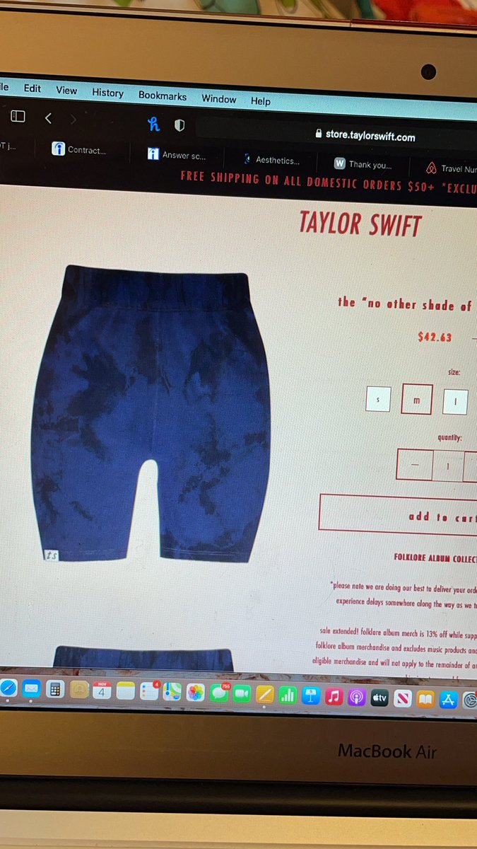 kbae__'s tweet photo. Swifties help! Did anyone buy these before?? Yay or nay??? https://t.co/6vwEVKbg2c