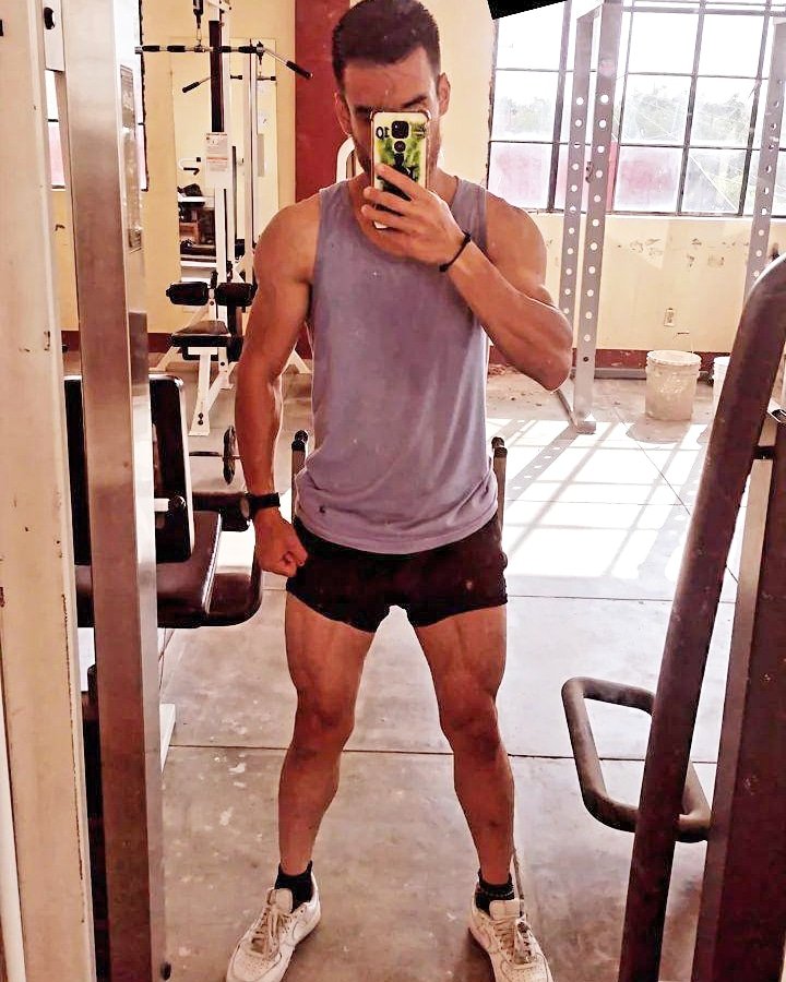 RichyVargas10's tweet photo. ยฟYa entrenaron hoy?
#physique #fitlife #dnamen #fitnessphotoshoot #beastmode #malemodel #muscle #physique #fitfam #fitness #gymmotivation #fitnessaddict #gymbody #men #ripped #mensphysique #fitnessmodel #bodygoals #gymrat #aesthetics #gymlife #fitspiration #gym https://t.co/36Lz3F0nMT