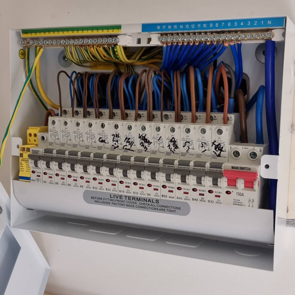 ⚡Another stupidly busy day, I should. Learn to say no....⚡

Consumer unit change and fault-finding in the morning 🌄 

4 x spotlights wired and fitted and 4 x customer supplied lights fitted in the afternoon, and squeezed out a few call outs for <a href="/cork/">People's Republic of Cork</a>… instagr.am/p/CV3doVwsTlj/
