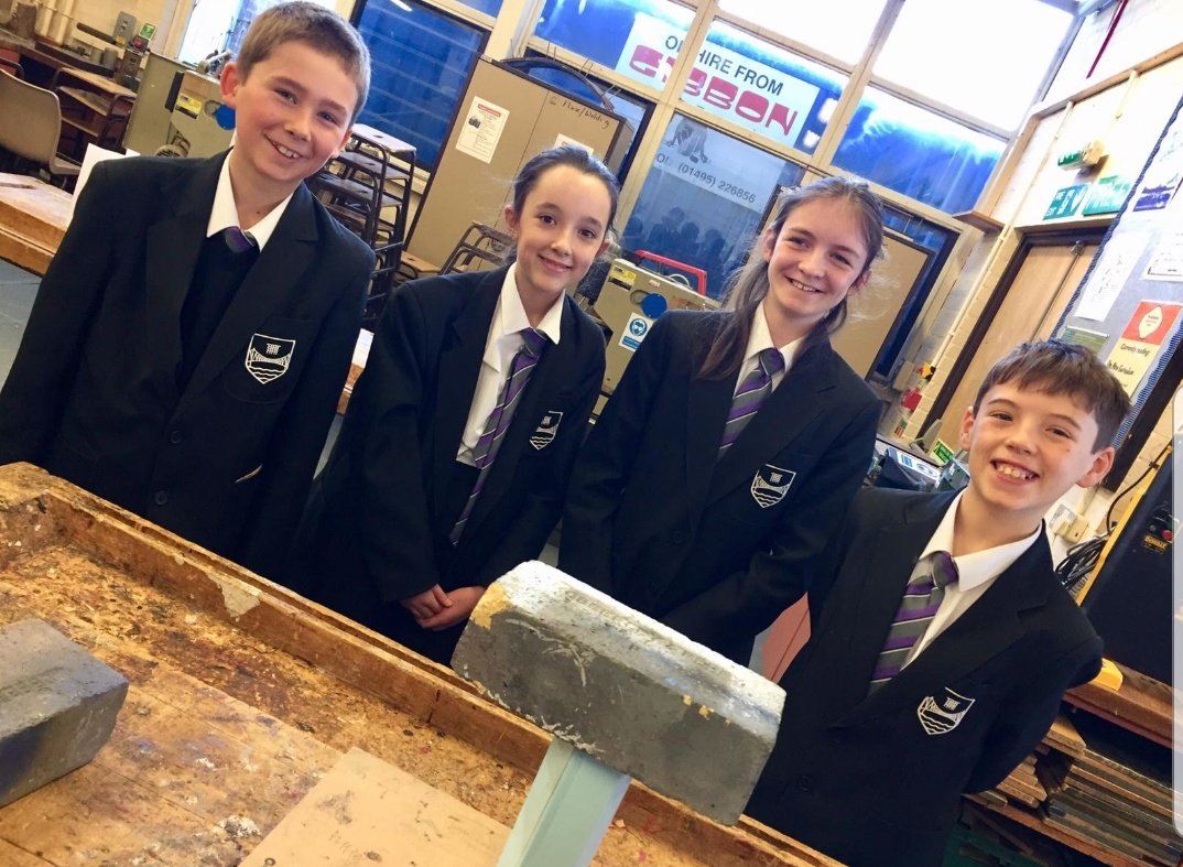 MrsDaviesDT's tweet photo. STEM Challenge! How many bricks can a carefully folded piece of A4 card hold? @chepstowschool #structures #deepeningthinking #teamwork #challenge https://t.co/l17FBiWNOX