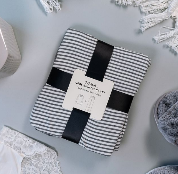 SmithHavenMall's tweet photo. Time to get comfy with PJ sets from #Soma! #SmithHavenMall #CozyStyles https://t.co/chu4Hpkfvf