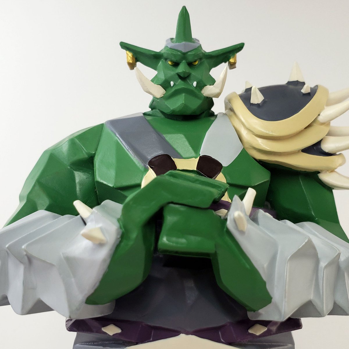 CrumbOSRS's tweet image. With shipping delayed globally, time for an early
🎄CHRISTMAS GIVEAWAY! 🎄

🎁 3 WINNERS 🎁
✨ 3 RESIN CAST STATUES, 1 Each ✨

🌟 To Enter:
❄️Follow me
❄️RT and Like this tweet
❄️Tag a pal or me

🔔 Winners Announced Nov 12th! 🔔
🌏Free international shipping, anyone can enter!