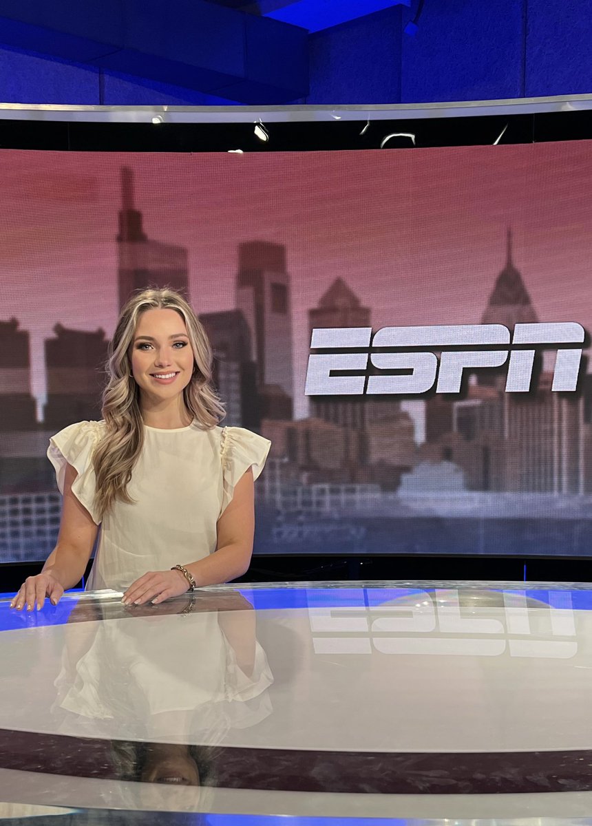 Brooklyn Vaughan tweet media