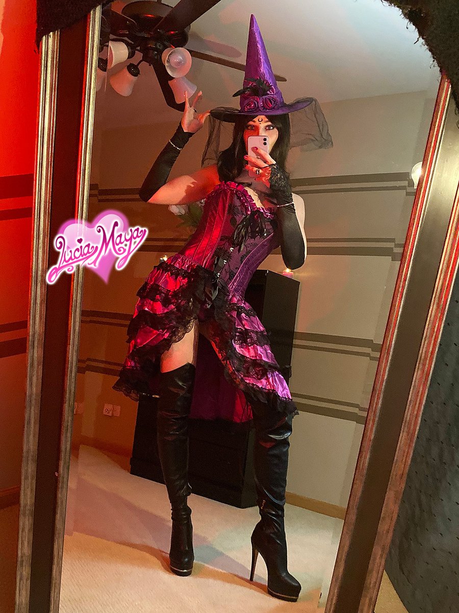 Maritssh's tweet photo. Lucia Maya 1/3 https://t.co/I14IXTMeMH