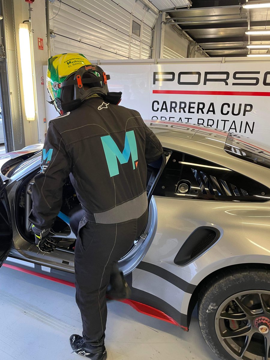 A while ago I have a bloke (⁦<a href="/WillDendy/">Will Dendy</a>⁩) a race suit…

Nice to see it climbing into a Porsche GT3 at Silverstone 😄
