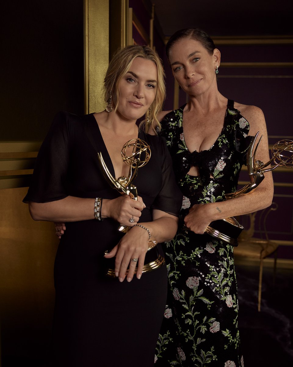» #KateWinslet #MarkLeibowitz #JulianneNicholson #Emmy