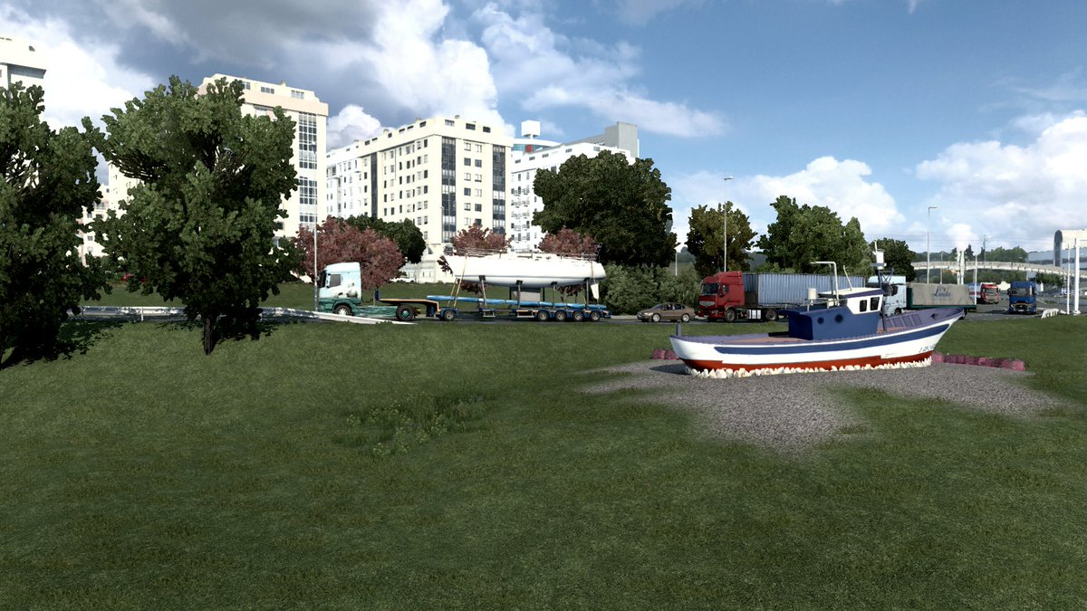 GeekPenguin2019's tweet photo. #CrusingIberia with a DAF XG hauling a yacht until Coruña 🇪🇸(Part 4). #EuroTruckSimulator https://t.co/d1VlMQq2Rx