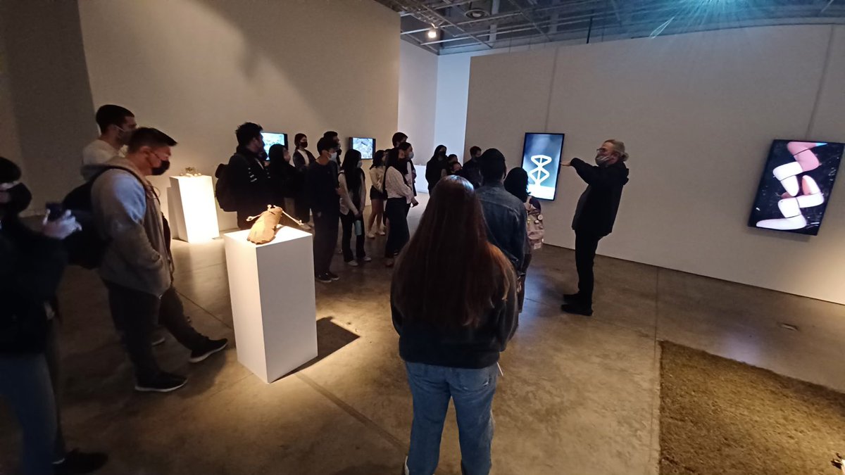 UCIBeallCenter's tweet photo. Amazing turnout for the Art History Undergraduate Association's tour of Ian Ingram's retrospective! Gallery tours are available during operational hours from 12pm-6pm, Mondays to Saturdays. #ianingram #roboticart #artandtechnology #CTSA #UCI https://t.co/S9Z5zWOVAE