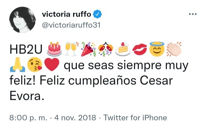 CrissdlOf's tweet photo. No estoy llorando lo juro 😭* https://t.co/VSiC8cnqVO