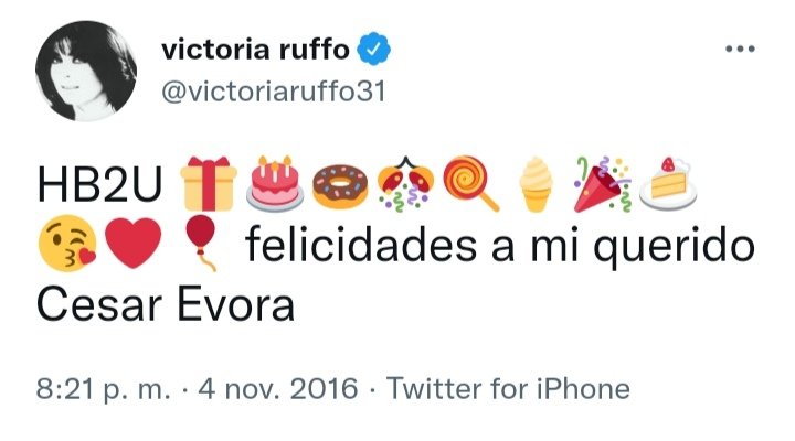CrissdlOf's tweet photo. No estoy llorando lo juro 😭* https://t.co/VSiC8cnqVO
