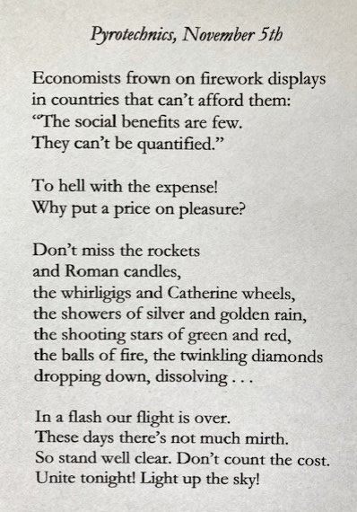 DorsetWriter's tweet photo. #Fireworks #Pyrotechnics #November5th #WordsOnTheTable #JimPotts
"Pyrotechnics, November 5th", a poem from my new collection, Words on the table (publication date next week).
I feel sorry for all pets frightened by the noises.
This is a poem about unity, not about Guy Fawkes https://t.co/7znPr7BaLl